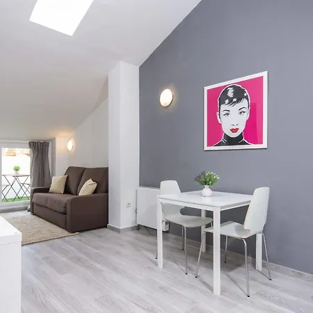 Bet - Tramontana Apartment Valencia